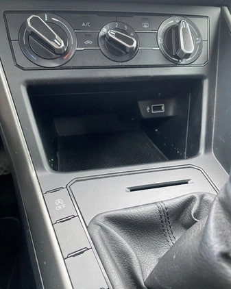 Volkswagen Polo cena 37000 przebieg: 170000, rok produkcji 2018 z Kępno małe 232